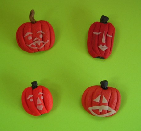 \"pumpkin-pins.jpg\"